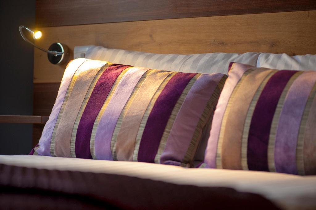 The Cedars Hotel Wokingham Ngoại thất bức ảnh
