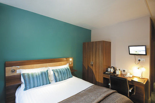 The Cedars Hotel Wokingham Ngoại thất bức ảnh